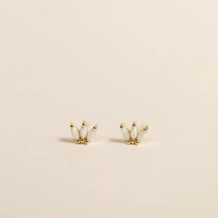 opal crown stud