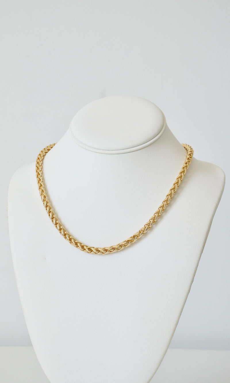 Chunky Knotted Necklace