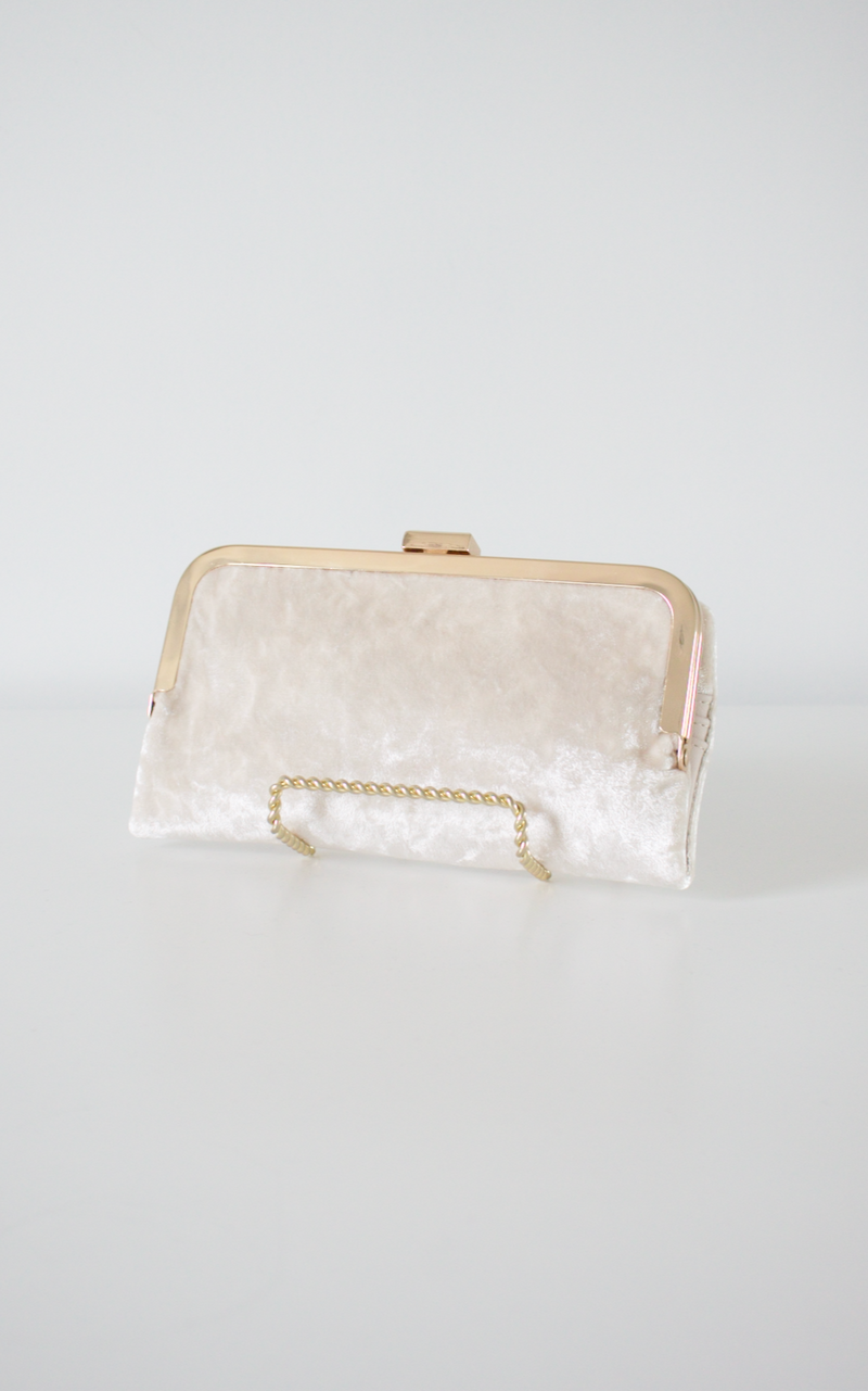 Sue Velvet Wallet Pouch Crossbody