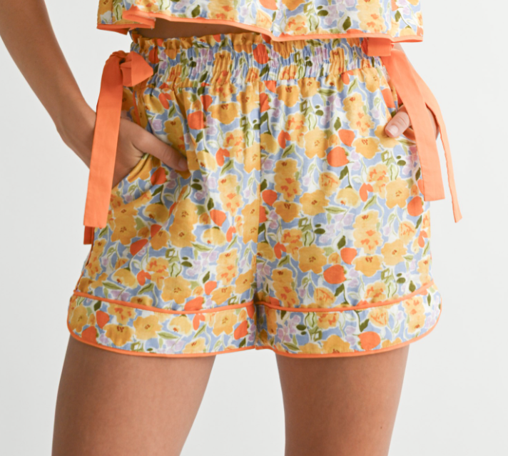 floral print shorts