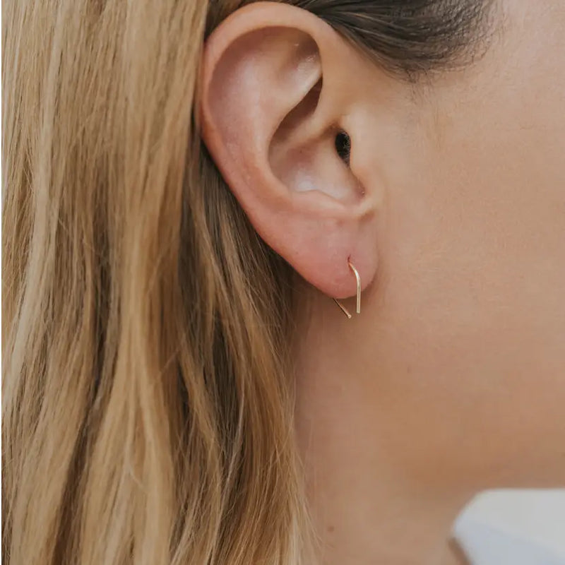 minimalist horseshoe earrings